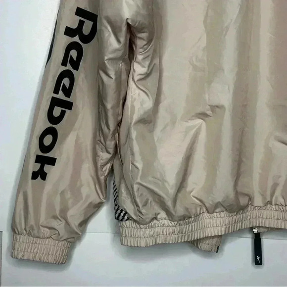 Reebok light pink windbreaker with black and white stripes jacket - Picture 3 of 6